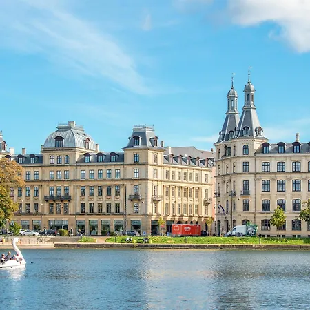 Apartment Sanders - Pleasant Four-bedroom In The Lovely Capital *