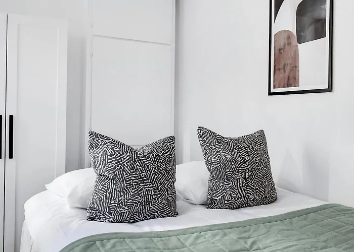 1- Pleasant 4-bdr In شقة كوبنهاجن